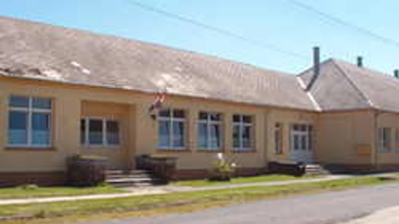 A Jobbik be akart törni egy általános iskolába:Ott akartak politizálni