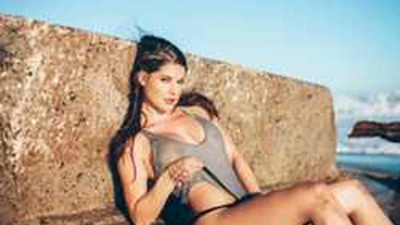 Õrült szexi képet posztolt magáról a fiatal színésznő!