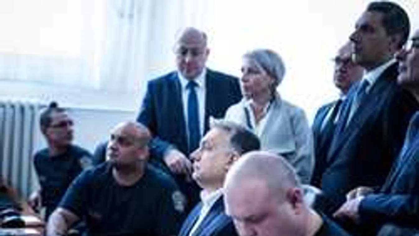 Magyarországon elsősorban két város van veszélyben - állítja Orbán Viktor