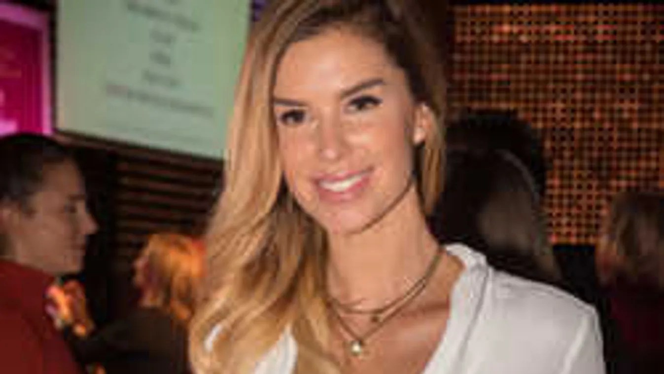 Ezt nézd:Ezzel az édes négylábúval húsvétozik Dukai Regina