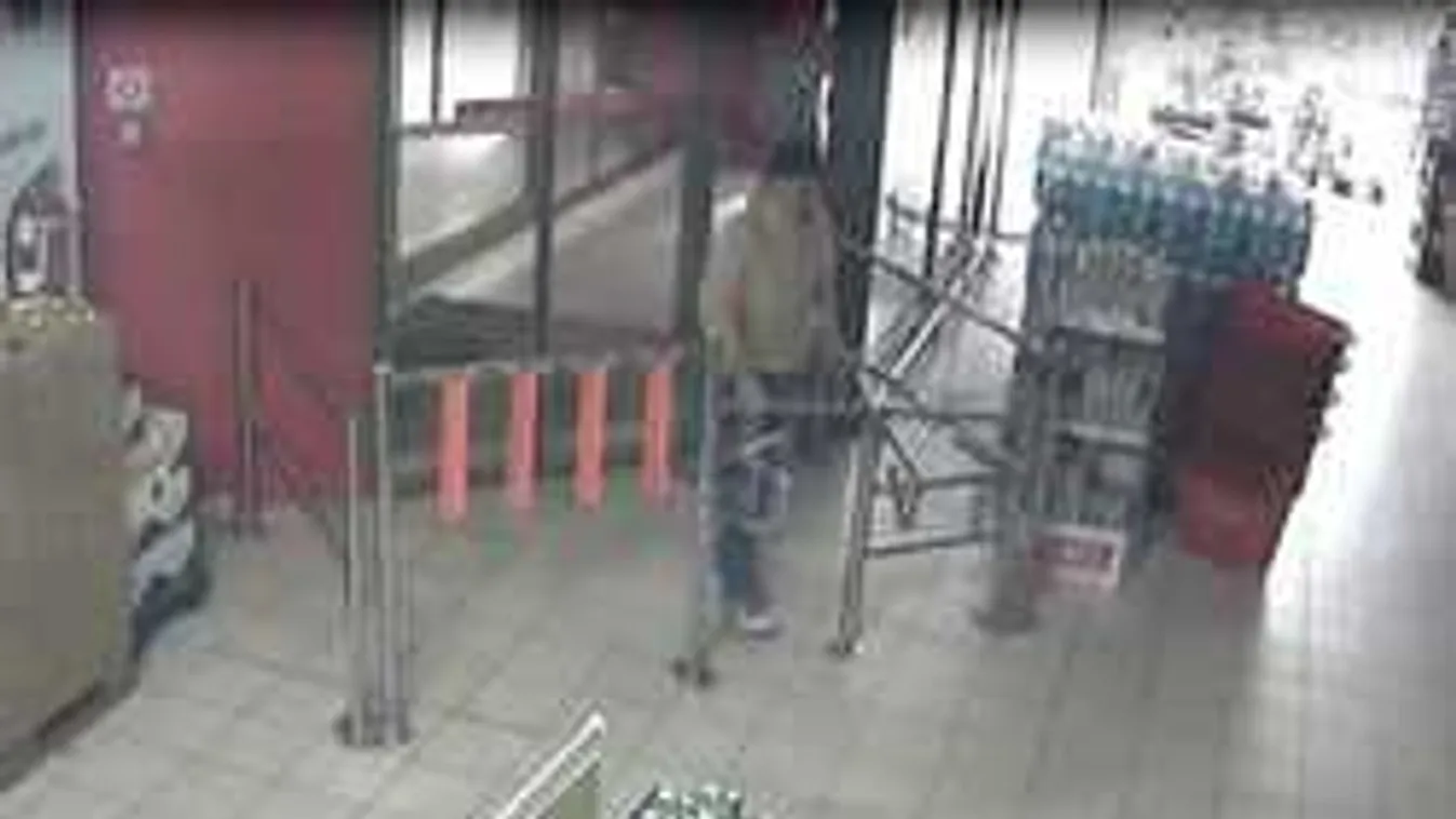 El akarta lopni az adományt, rajtakapták