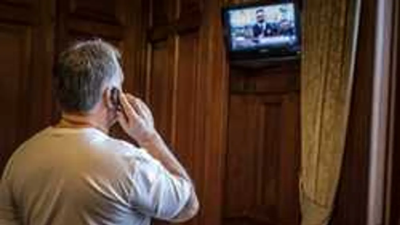 Golyóálló mellény? Így öltözött fel Orbán a beszéd előtt