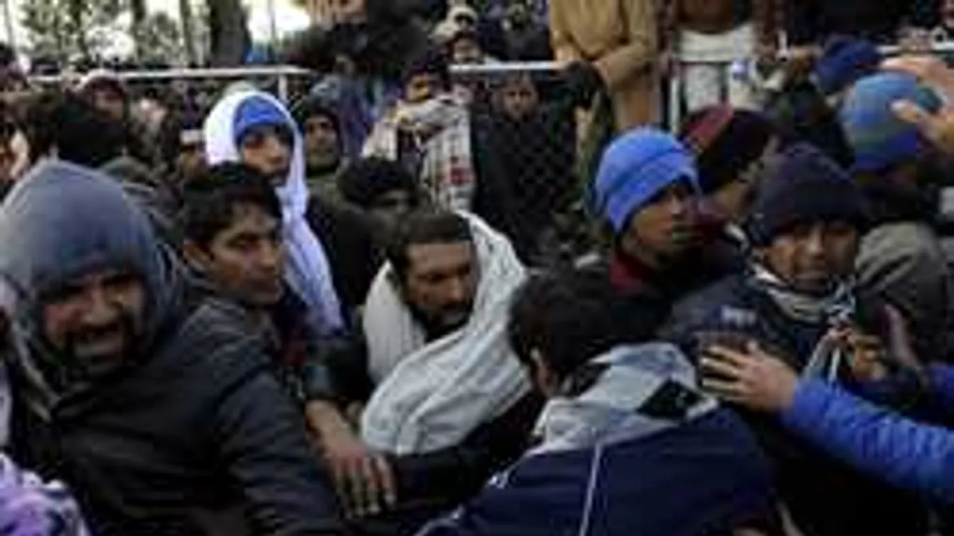 Már charterjáratokkal is érkeznek a migránsok, ez az új trükk