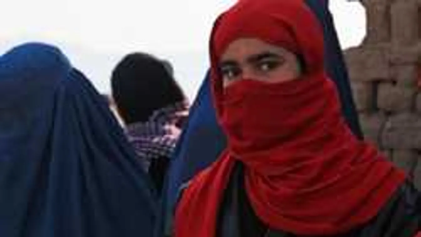 770 ezer bevándorló alig vagy egyáltalán nem tud angolul