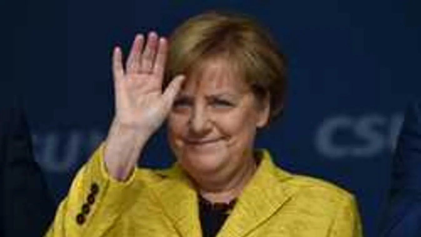 Migránsokat érintő kérdésben támadták hátba Angela Merkelt