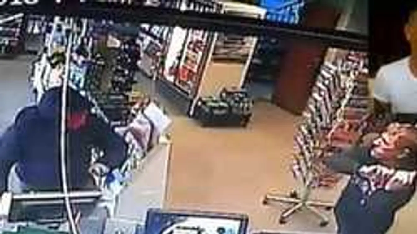 Exrendőrt akart kifosztani a betörő... - Videó!