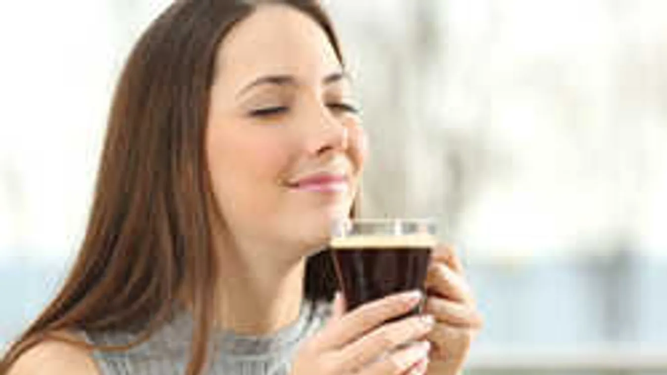 Egyre többen teszik ezt az olajat a kávéjukba. De miért?