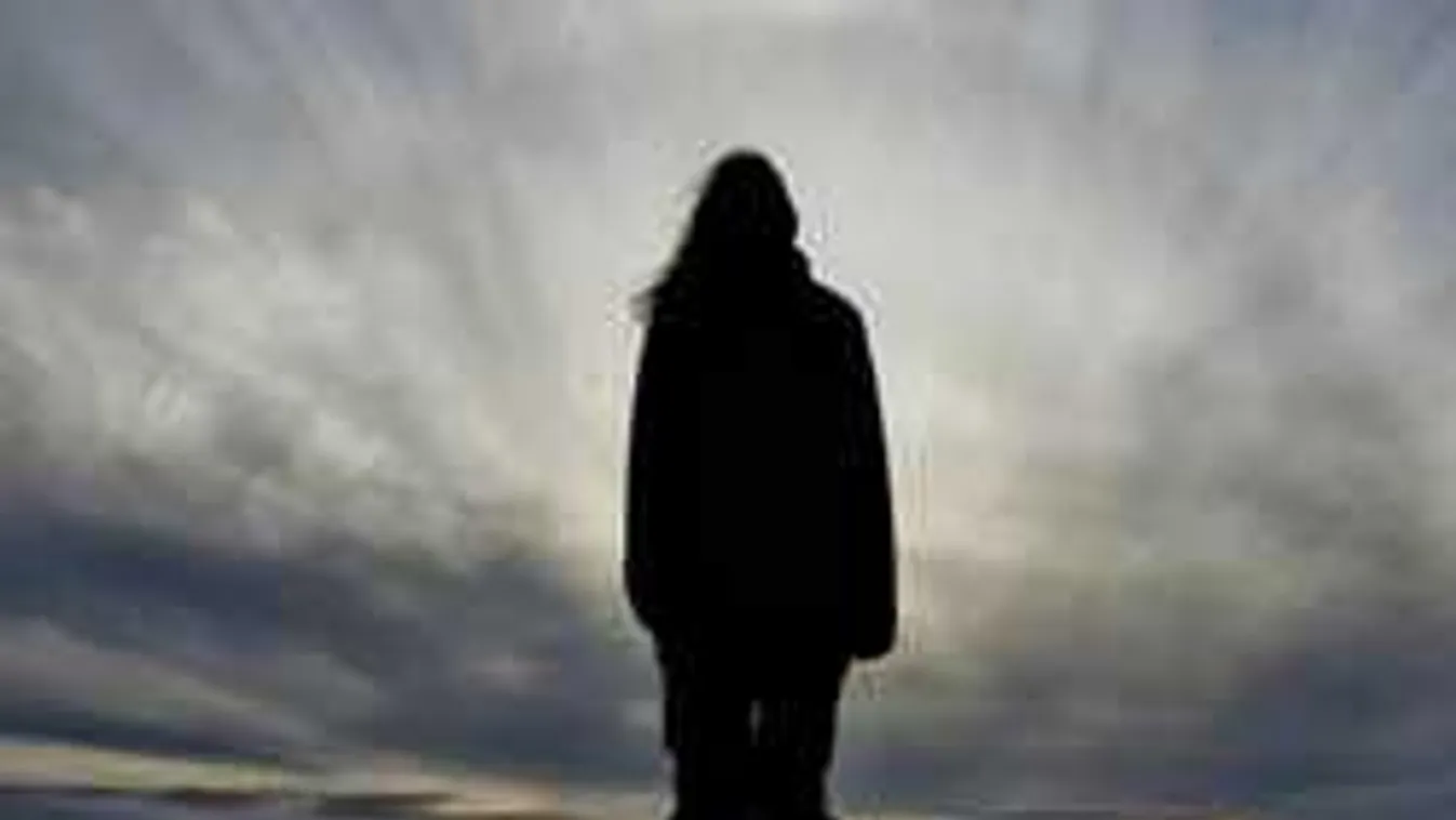 Mindenütt keresik ezt a Hófehérkére hasonlító fiatal magyar lányt -Kép