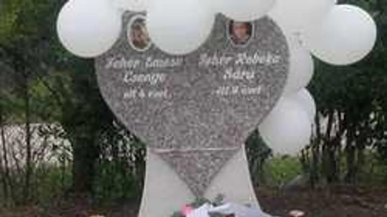 Idegen halott gyerekek fotóival kéreget egy magyar nő az interneten