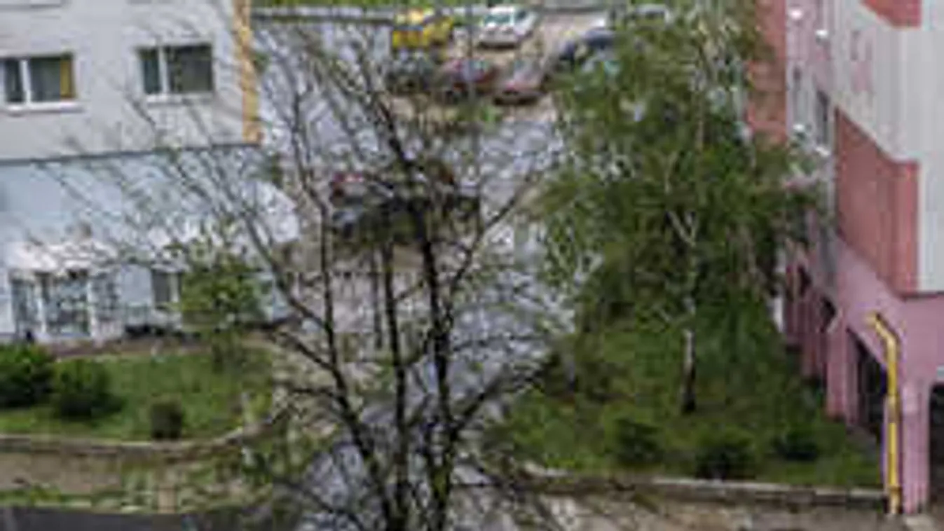 19 éves fia gyászolja a panelből kiugrott családapát