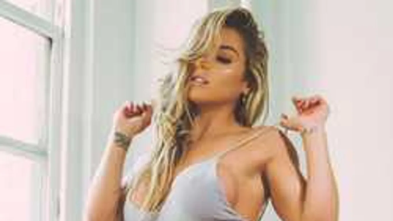 Õrület, mindenét ledobta az óriási mellű bokszoló lány