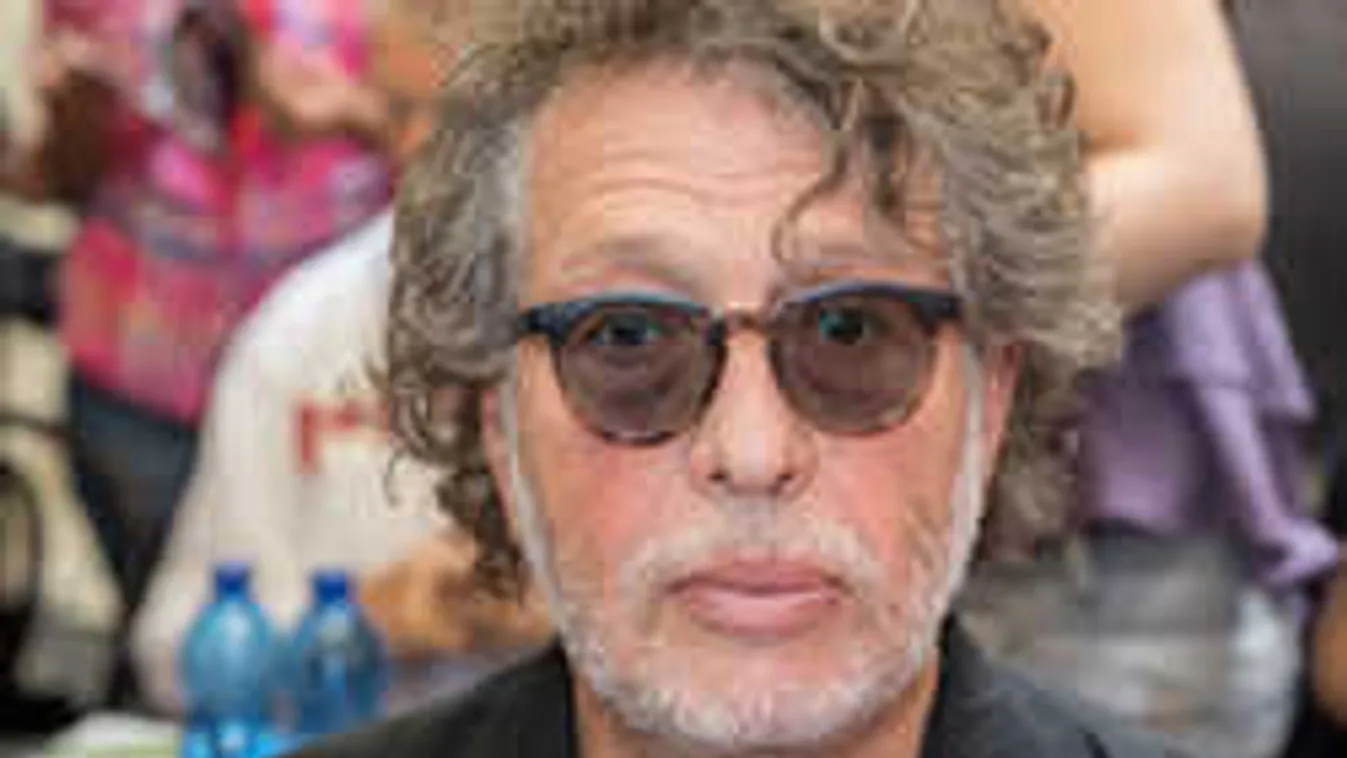 Szomorú hír jött: gyászol az LGT