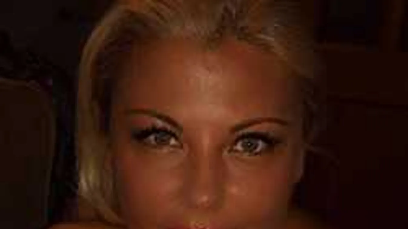 Elképesztő szépség lett a magyar sztár lányából - Fotó