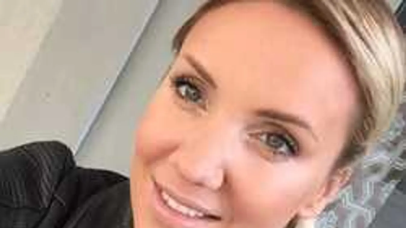 Gólyahír: megszületett Kapócs Zsóka kisfia, és meg is mutatta