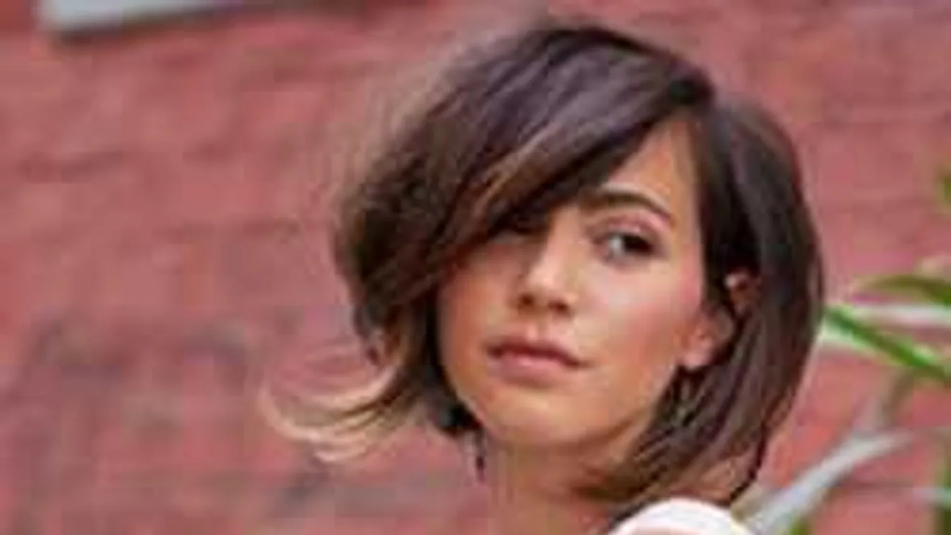 Idén nyáron tarol a &#39;90-es évek legszexibb frizurája