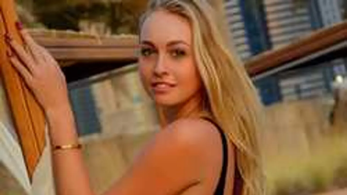 Szívdöglesztő, így sétálgat Miamiban a magyar szépség