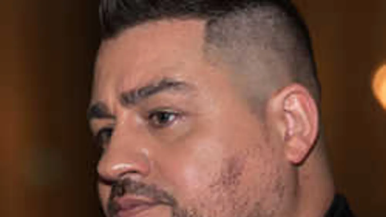 Családi dráma, így tudta meg a magyar énekes, hogy leukémiás a kislánya