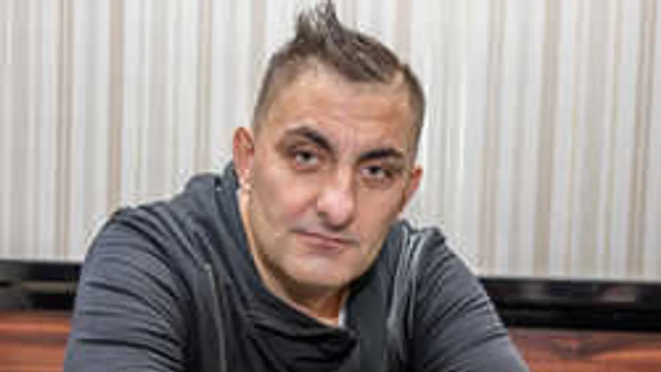 Durva elvonási tünetek gyötrik Győzikét