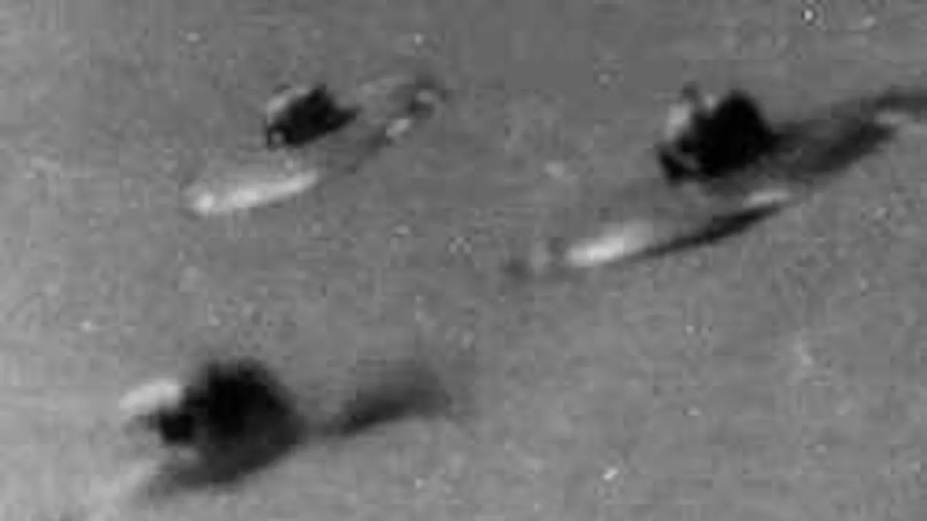 Döbbenetes fotókra bukkantak egy 70 éves fényképalbumban