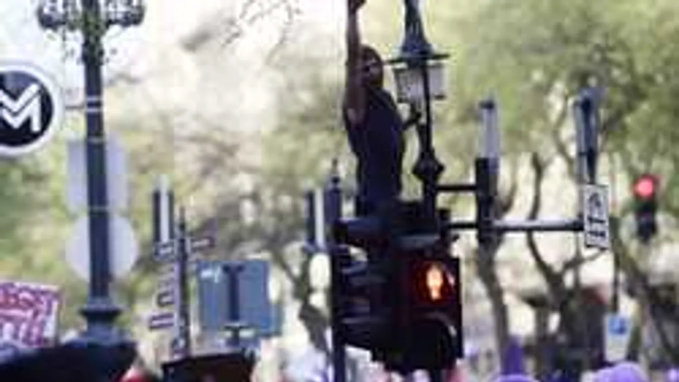 Soros pénzéből szervezte a szombati tüntetést a hálózata