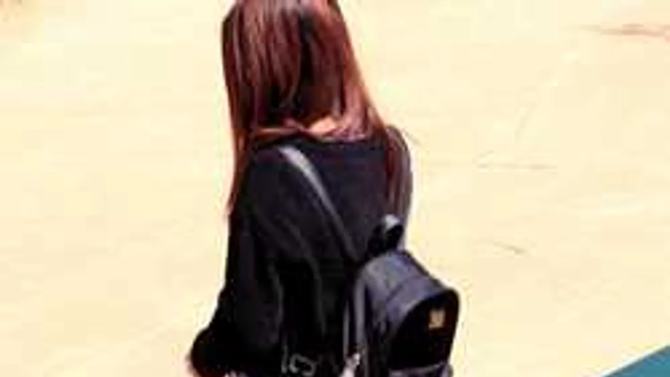 Általános iskolás diákjait molesztálta az abai tanár, volt, hogy az egész osztály előtt