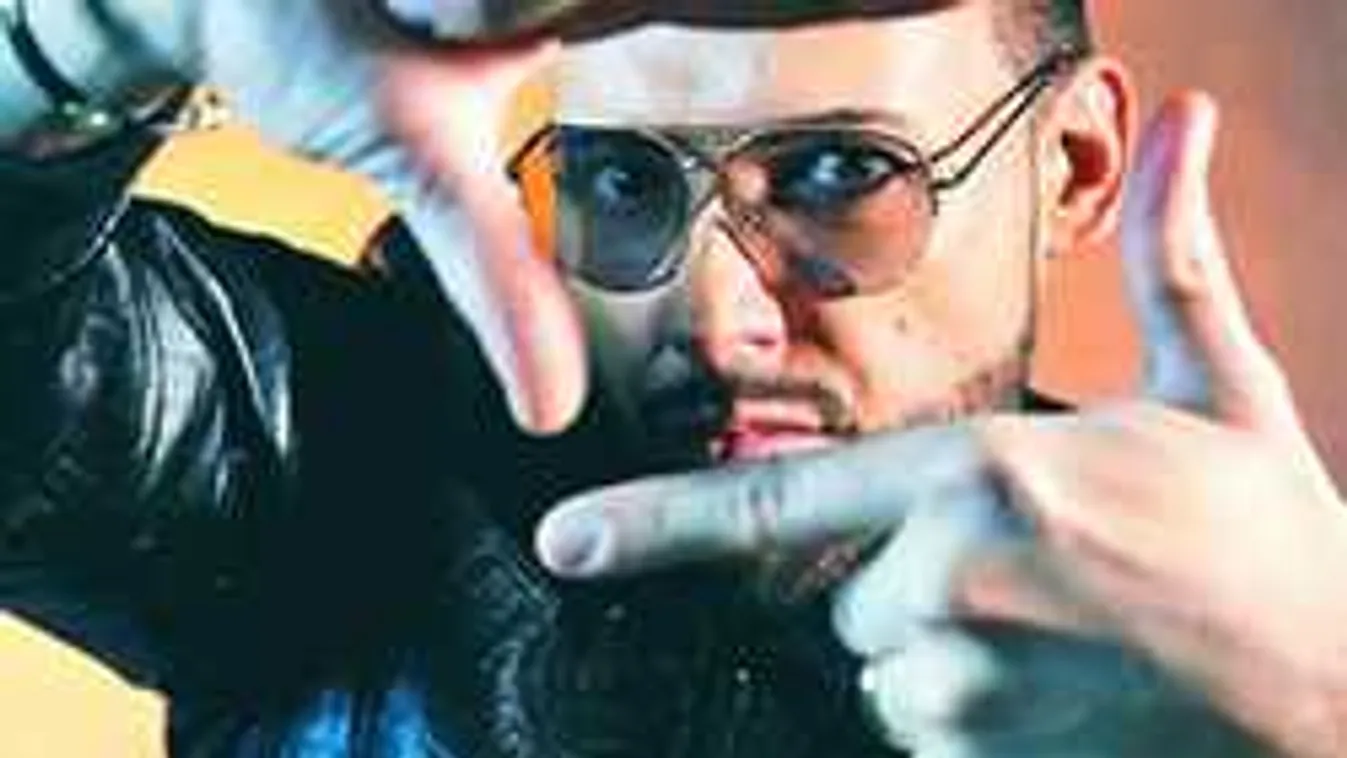 Úristen, mi történt a magyar mulatós sztár hasával?