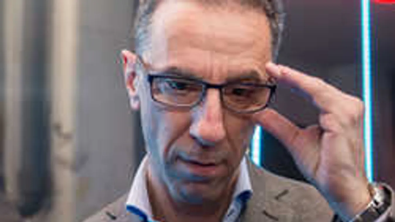 Értékes kincset talált ágyneműtartójában a magyar sztárszínész