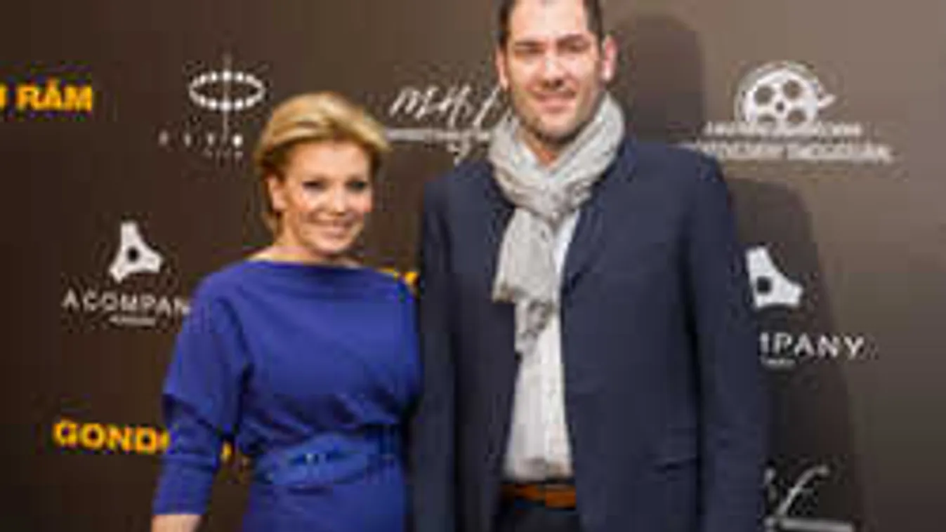 Liptai Claudia aranyos családi fotón mutatta meg kisfiát