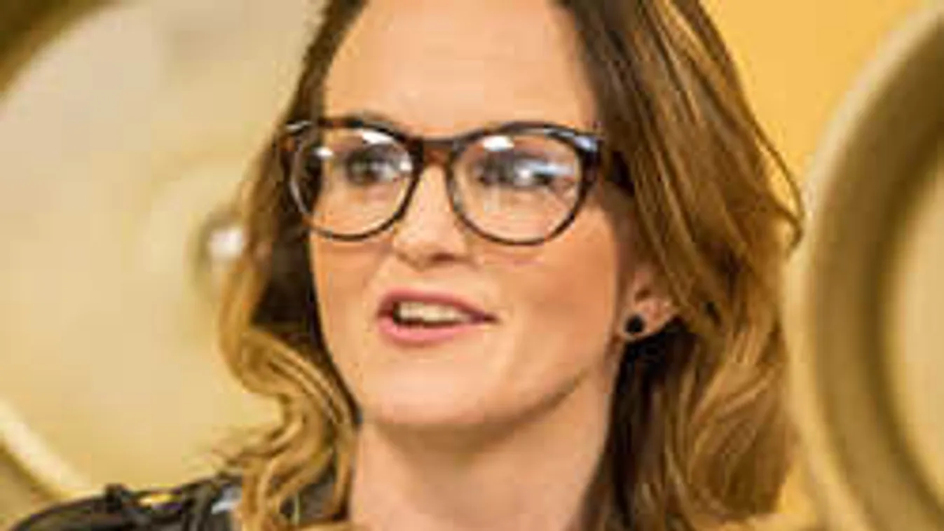 Nagyon gonosz, Majka csúnyán beszólt a várandós magyar énekesnőnek