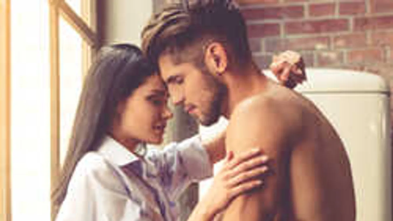 Ilyen őrjítő a nő öle, amikor az ágyadba viszed őt...