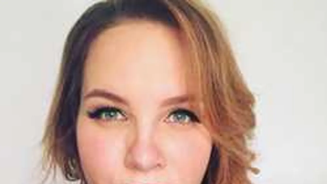 Tucatnyi műtét vár a magyar énekesnőre