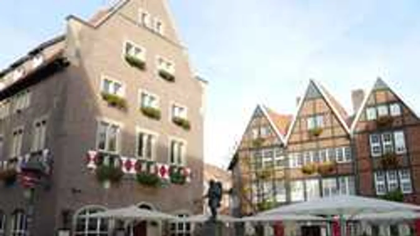 Friss hír: Öngyilkos lett a münsteri furgonos merénylő