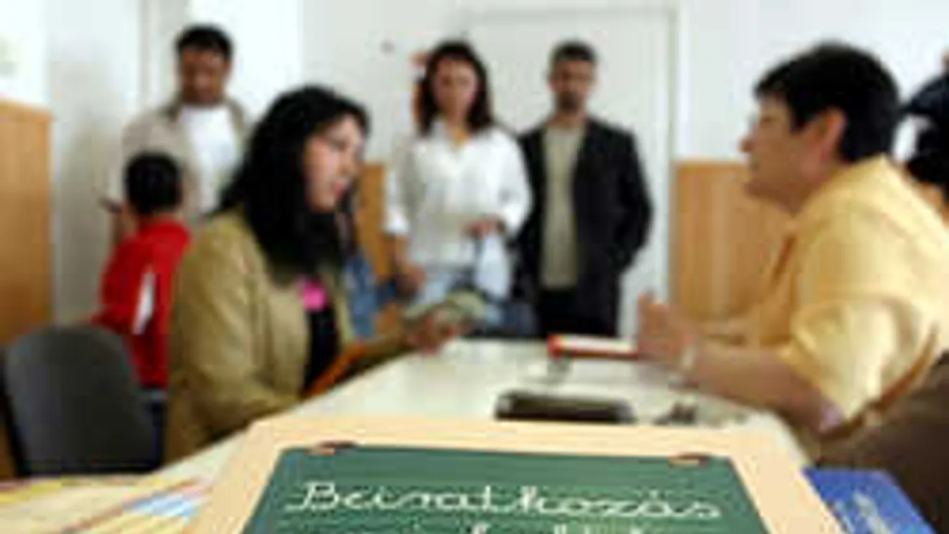 Tehetetlenek az iskolák a trükköző szülőkkel szemben