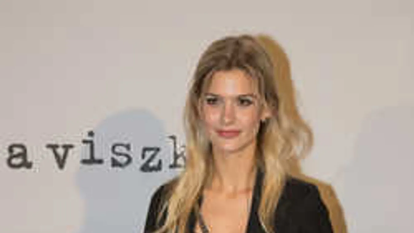 Óriási az öröm: nagy hírt jelentett be Weisz Fanni