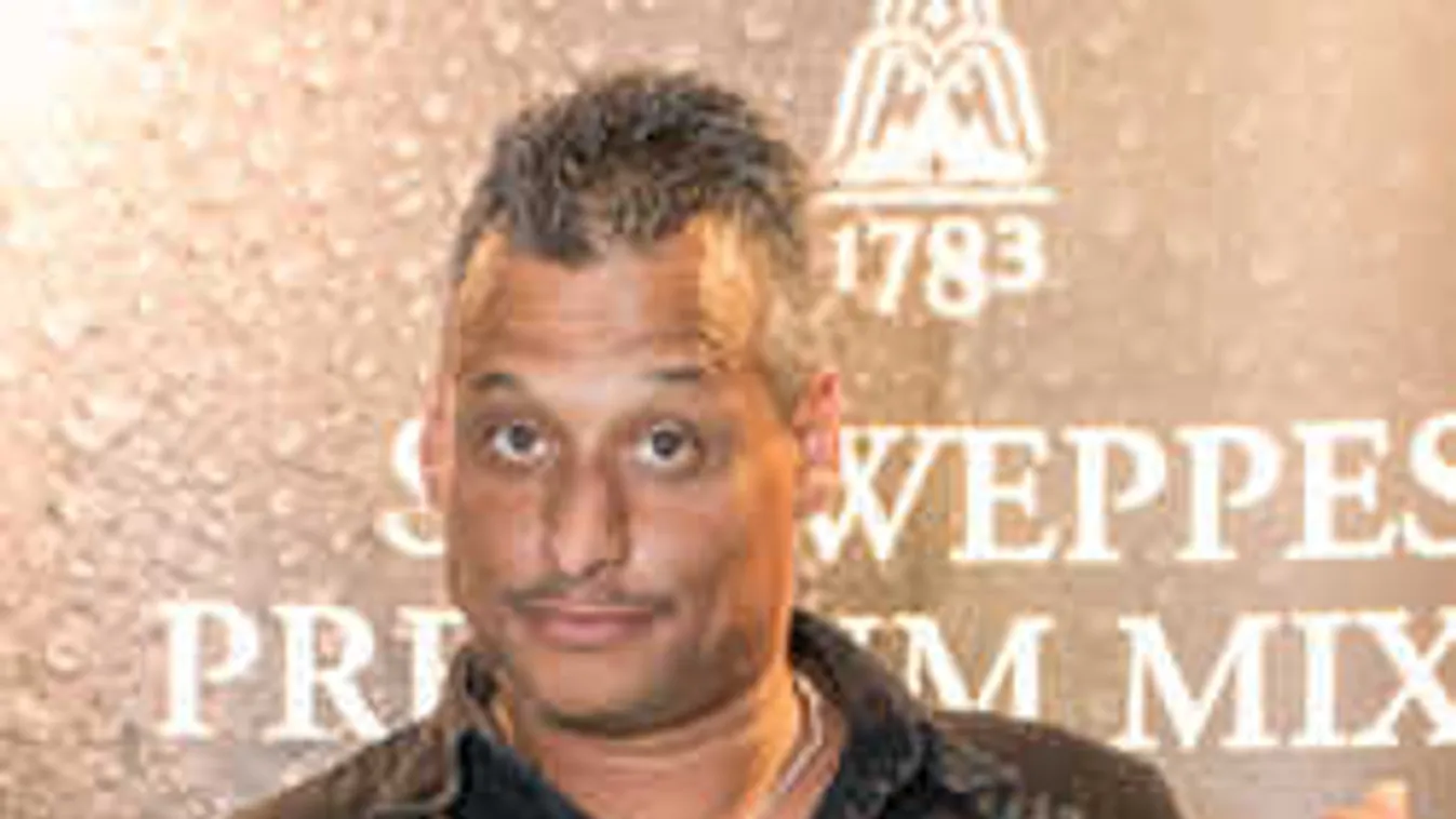 Ezért nem nősül meg soha többé a népszerű magyar énekes