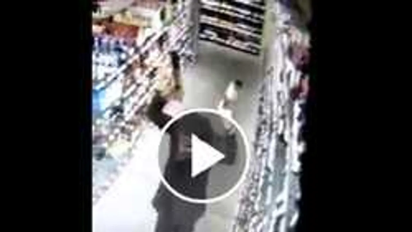 Szörnyű bosszút áll az alkoholos pulton a muzulmán férfi. Videó!