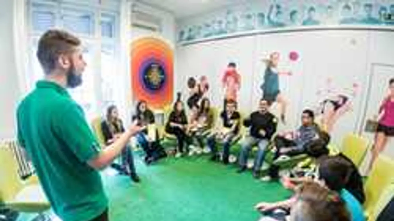 Hat év alatt több mint százezer diák vett részt az OK Projekt tréningjein