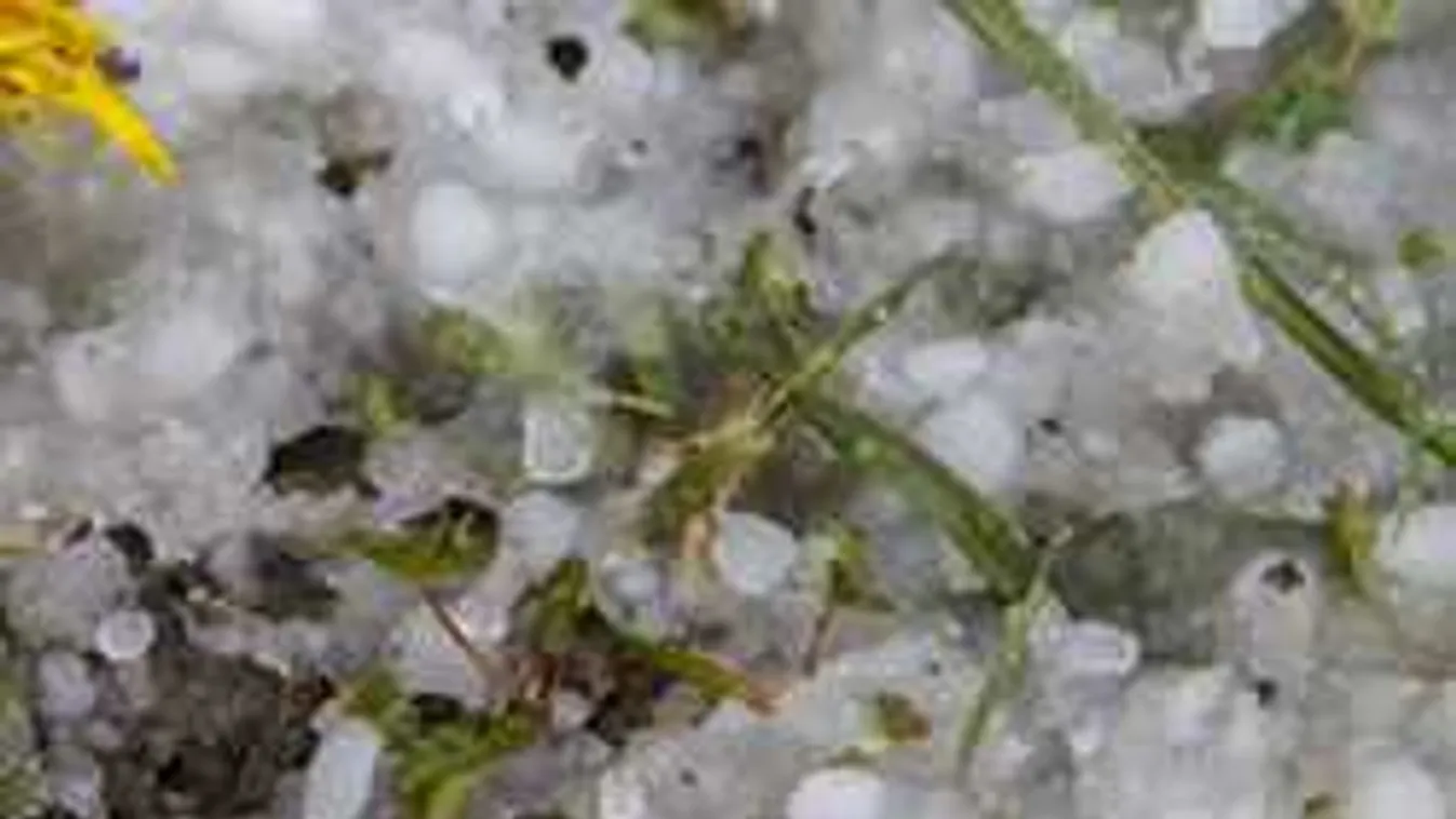 Kiadták a riasztást, itt csap le az országban a jégeső