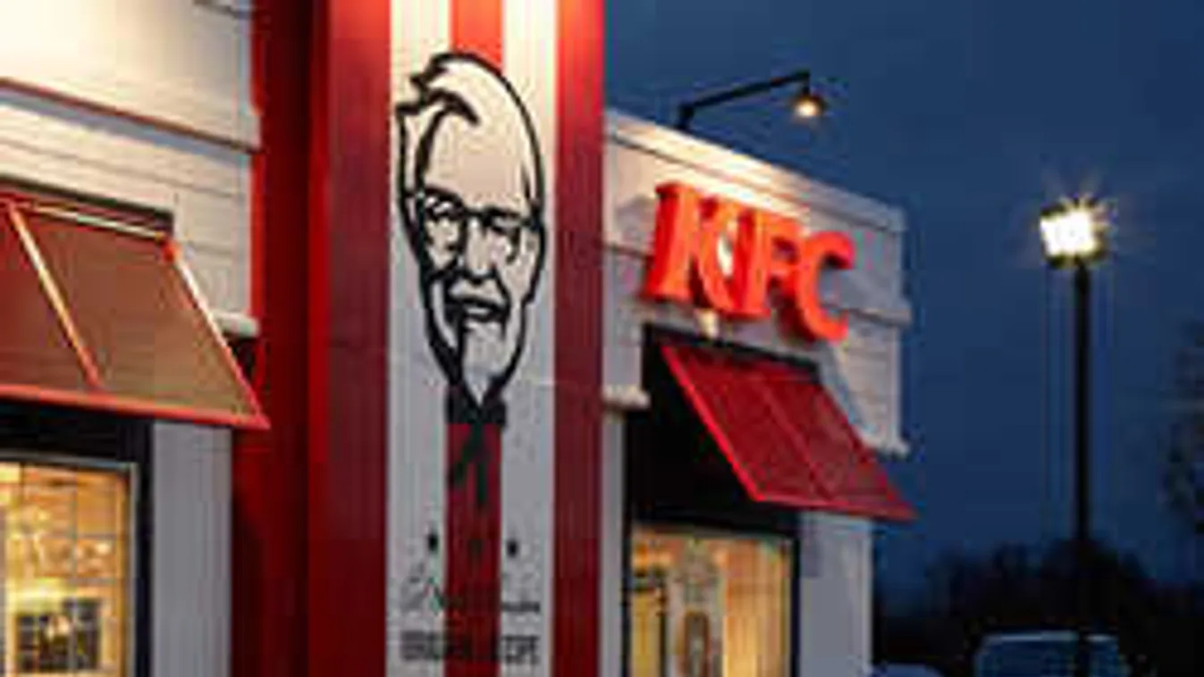 Tört-zúzott, meglepő indok miatt balhézott a tinilány a KFC-ben - videó