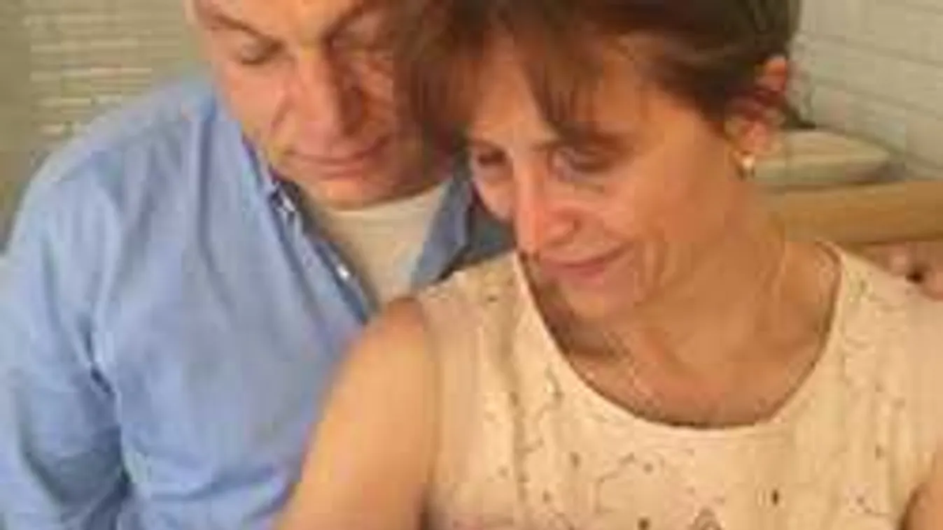 Itt az első babafotó Orbán Viktor második lányunokájáról és persze a nagyszülőkről