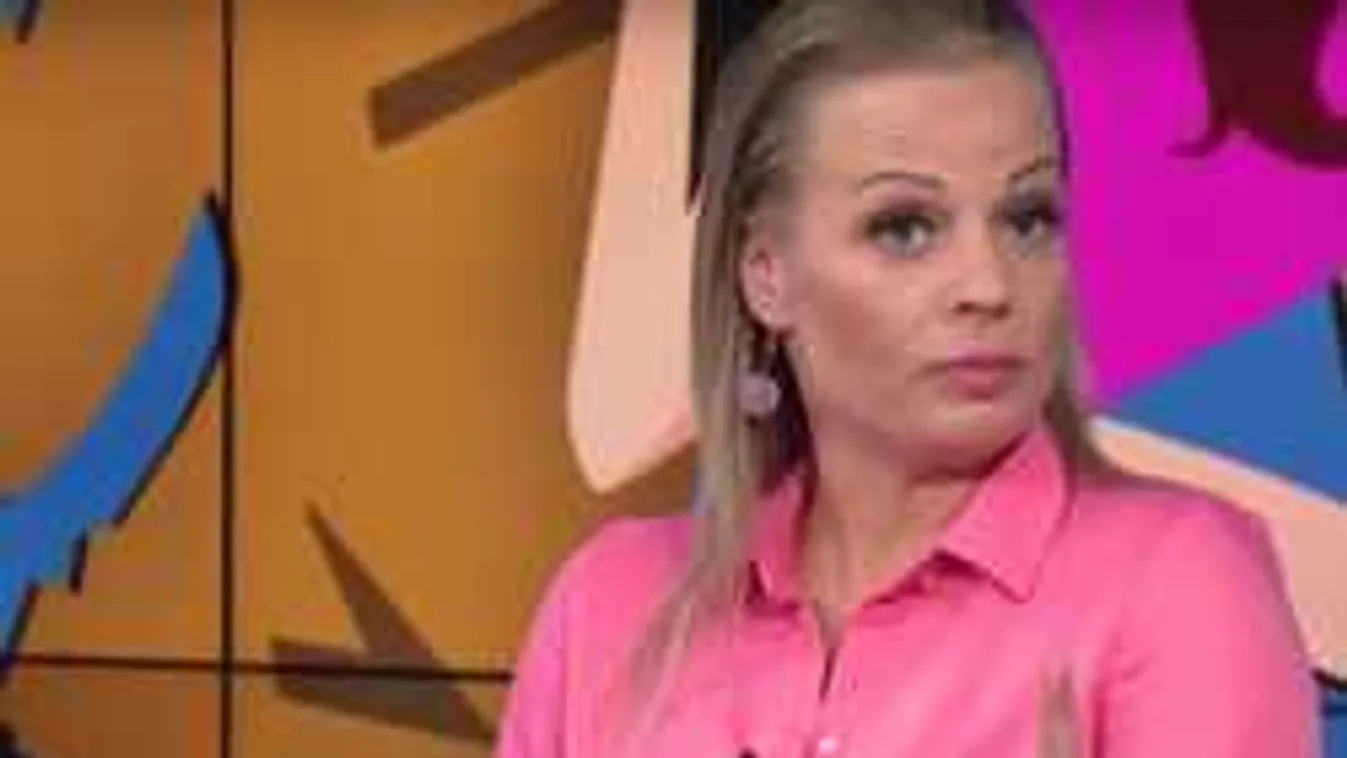 "Lehet, meg fog ölni, ha elmondom" - kitálalt a magyar sztárénekesnő