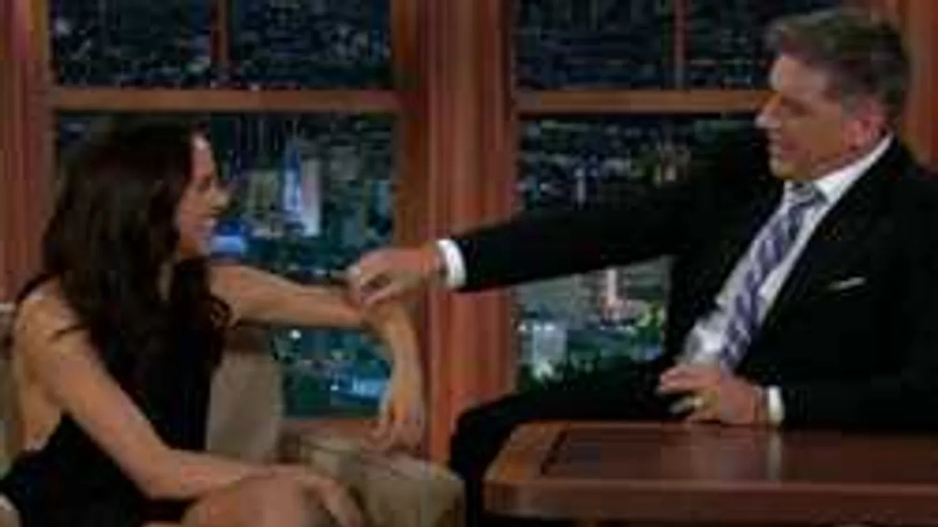 Bizarr felvételek kerültek elő Meghan múltjából, mit szól ehhez Harry?