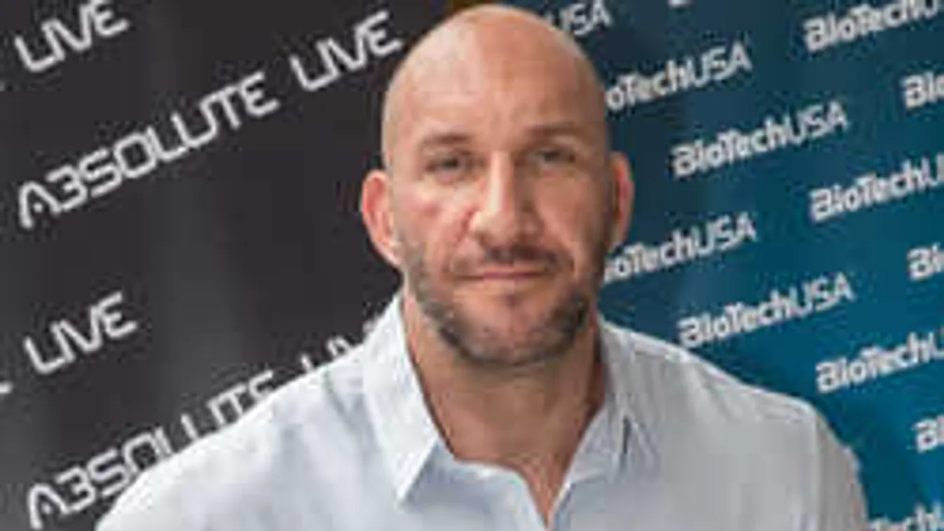 Pofátlanság netovábbja: bicskanyitogató, amit Berki Krisztián művel