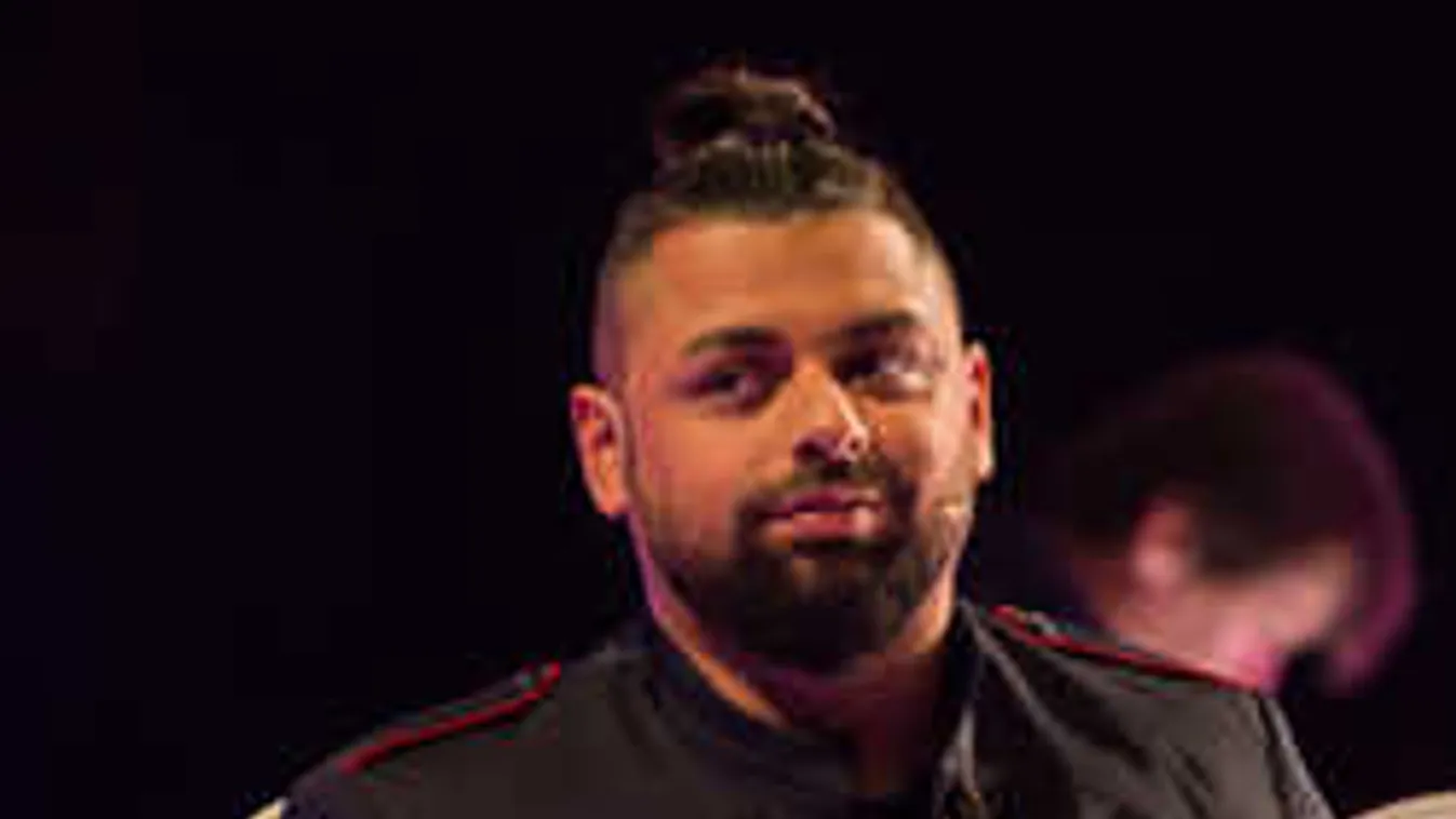 Pápai Jocival váltotta valóra a gyermekek álmát az Õrangyalok Ligája