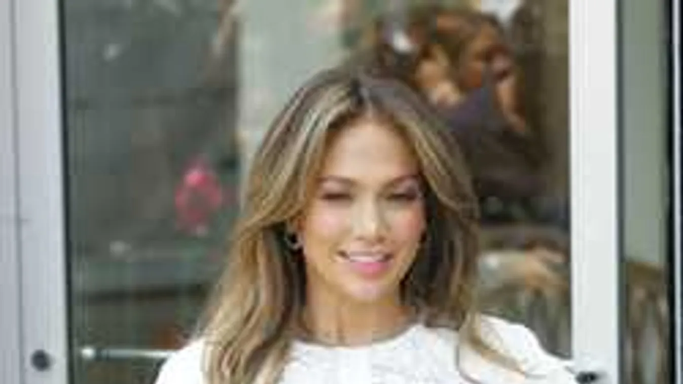 A szalagmelír az új divat, őrülten szexi lesz minden nő