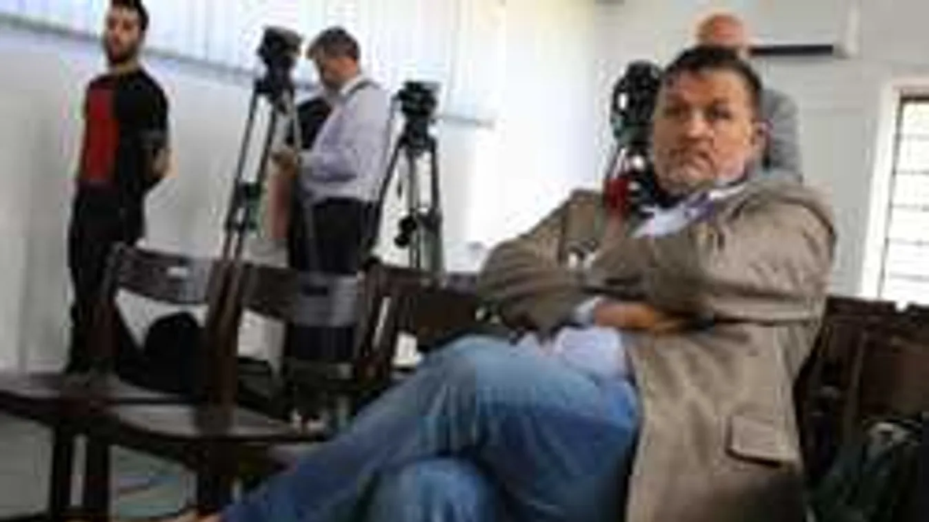 Nincs akadály: Ma végre megtartják Lajcsi tárgyalását