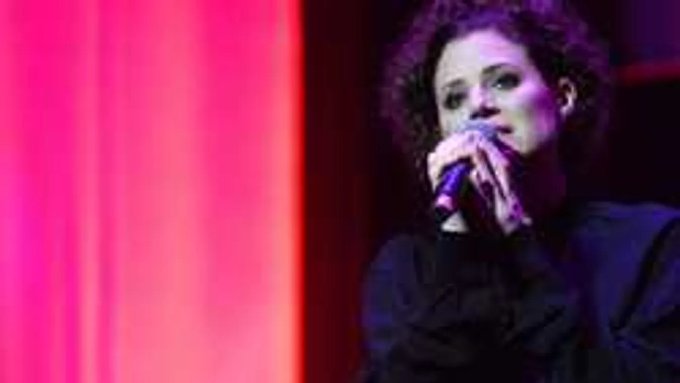 Szinetár Dóra nagyon komoly döntést hozott, most dőlt el a sorsa