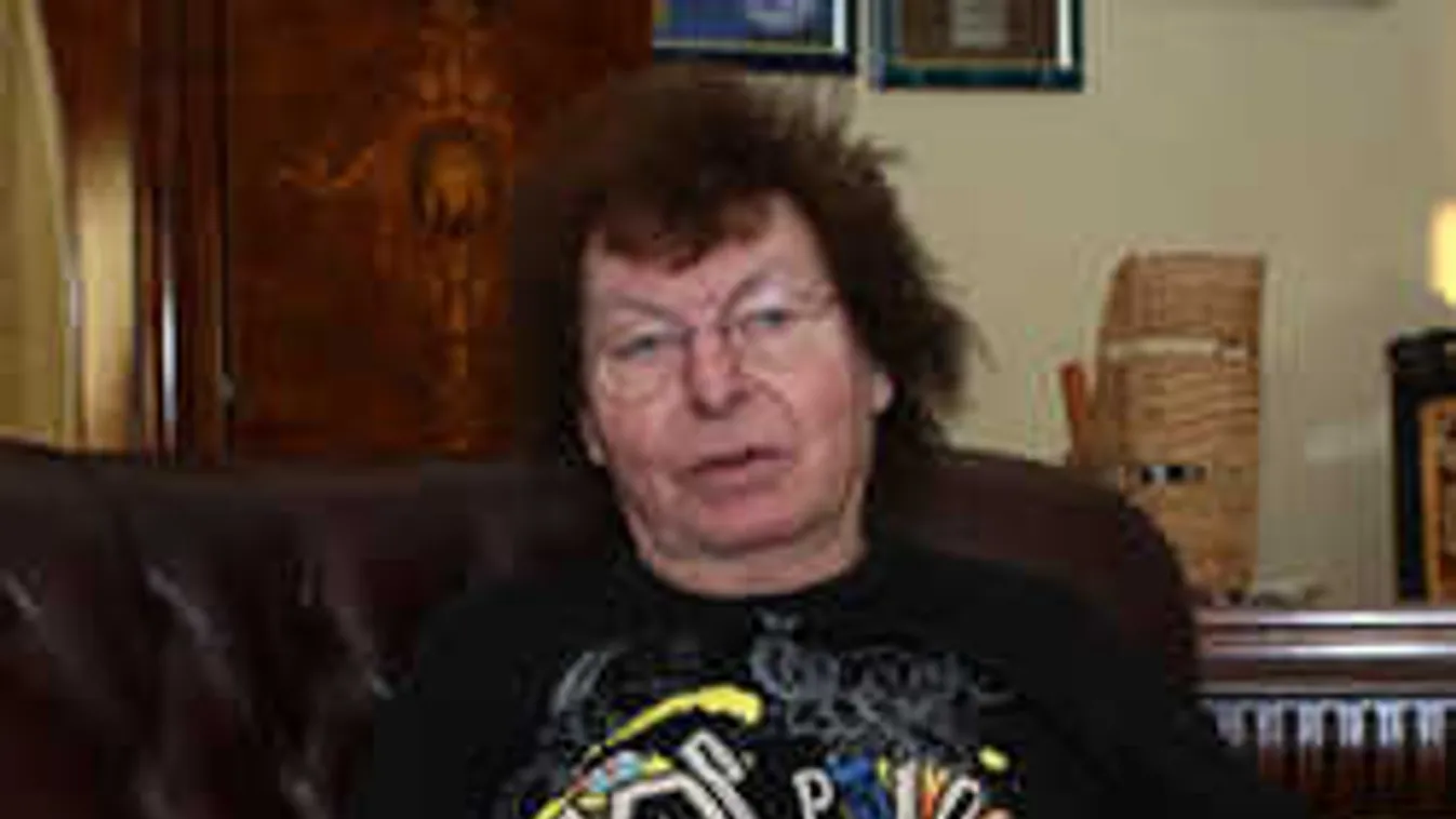 Nagy bejelentés: óriási öröm érte a legendás magyar zenészt