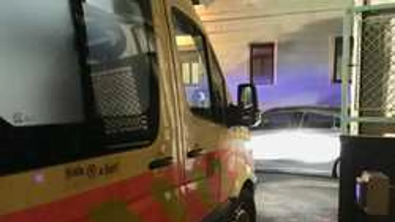 Most érkezett: frontális karambol történt Tiszaföldváron