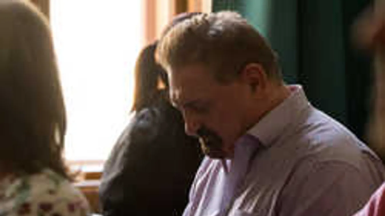 Kikészült, pszichológus segíti az összeomlott Növényi Norbertet!